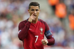 开云体育2026-乌克兰封锁秘鲁，一场隐喻，与NBA季后赛的终极启示