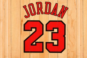 开云体育登录-F1年度争冠之夜，格列兹曼刷新纪录，速度与荣耀的交汇