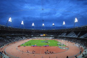 开云体育APP下载-燃情2026世界杯，厄瓜多尔力克加拿大，C罗率队奏凯，H组上演生死时速