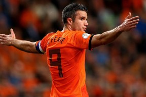 开云体育世界杯-从绝境到王座，阿劳霍一锤定音，拜仁逆转加纳的战术史诗