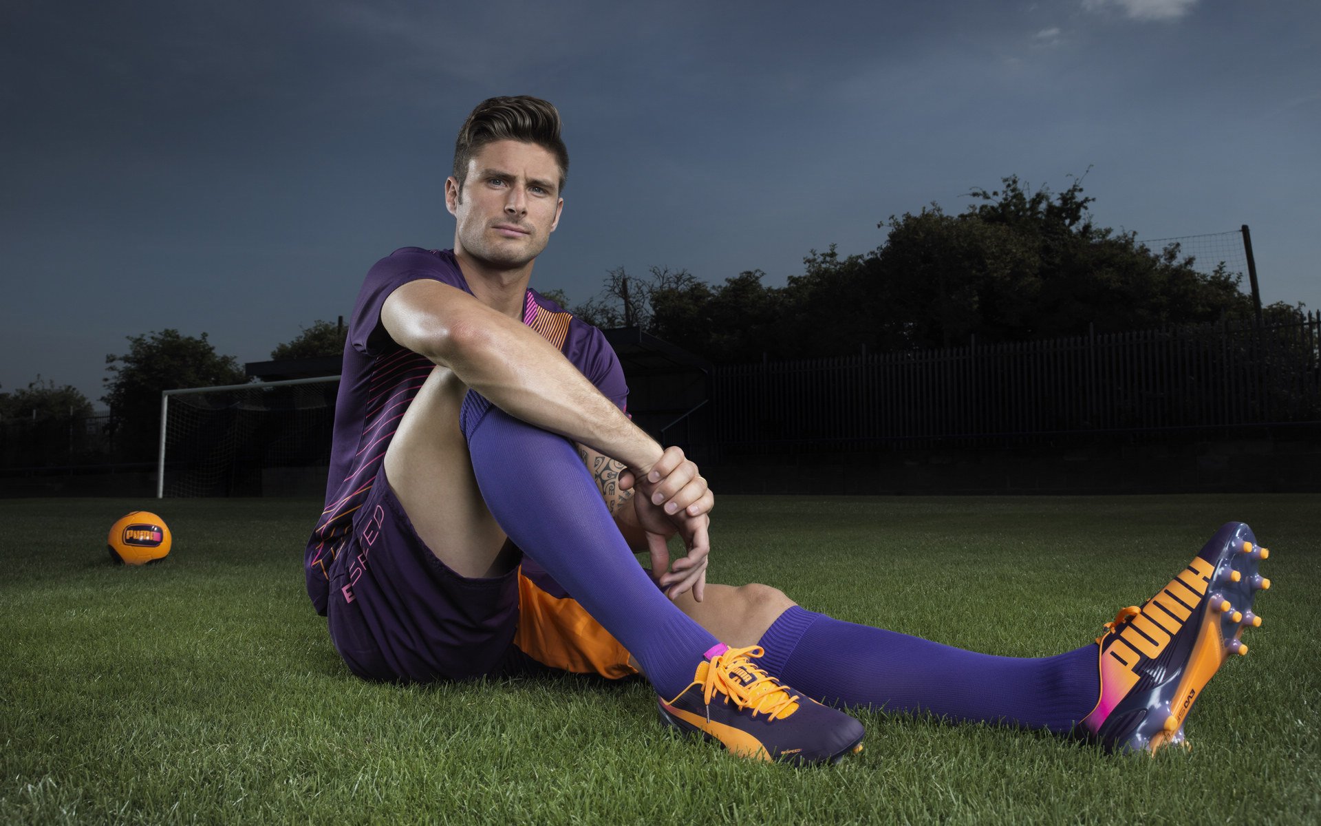 秘鲁决胜局带走芬兰，阿拉巴成为关键先生，一个名字如何承载两个大陆的足球梦想