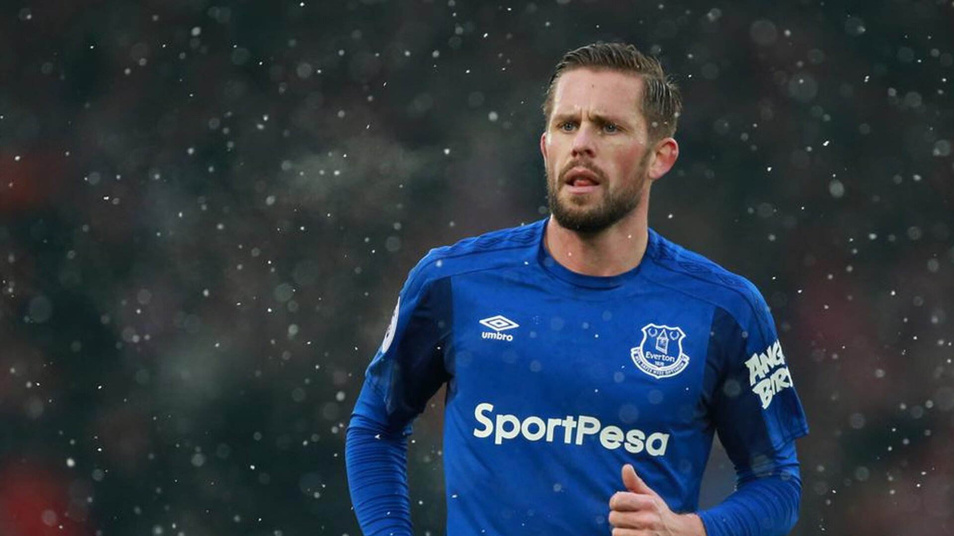 北京队逆转尼克斯,当东方韧性撞碎西方傲慢,爱德华兹数据爆炸背后的篮球文明对话